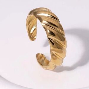 NEW Gold Twist Croissant Cuff Ring PVD Gold Coated Stainless Steel Adjustable